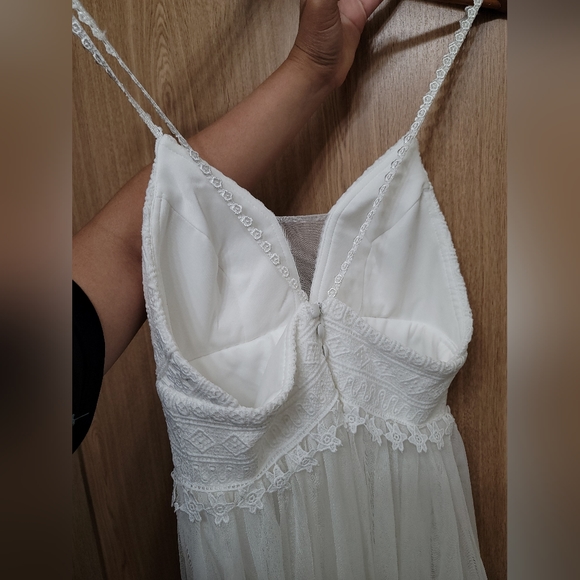 Spaghett Straps Boho Wedding Dress Lace V-NECK White wedding gown dress, Bridal - Picture 5 of 7